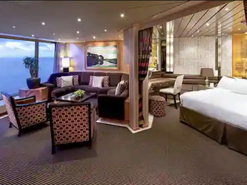 Pinnacle Suite